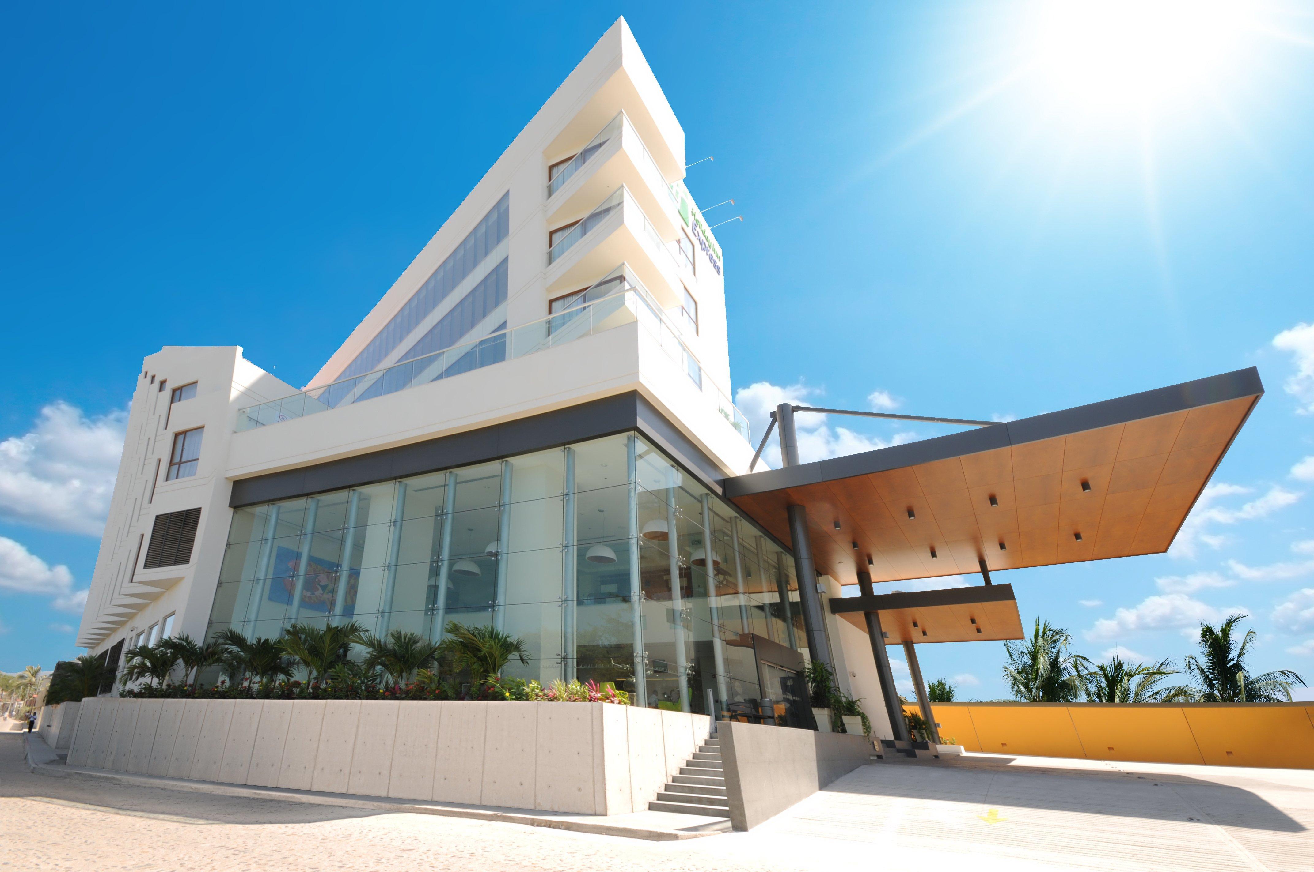 Holiday Inn Express Puerto Vallarta, An Ihg Hotel Exterior photo